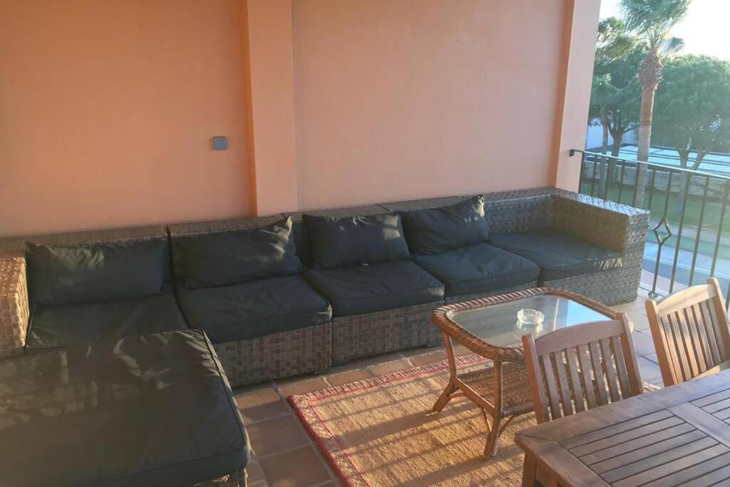 Precioso Apartamento Muy Cerca De La Playa Chiclana de la Frontera Bagian luar foto